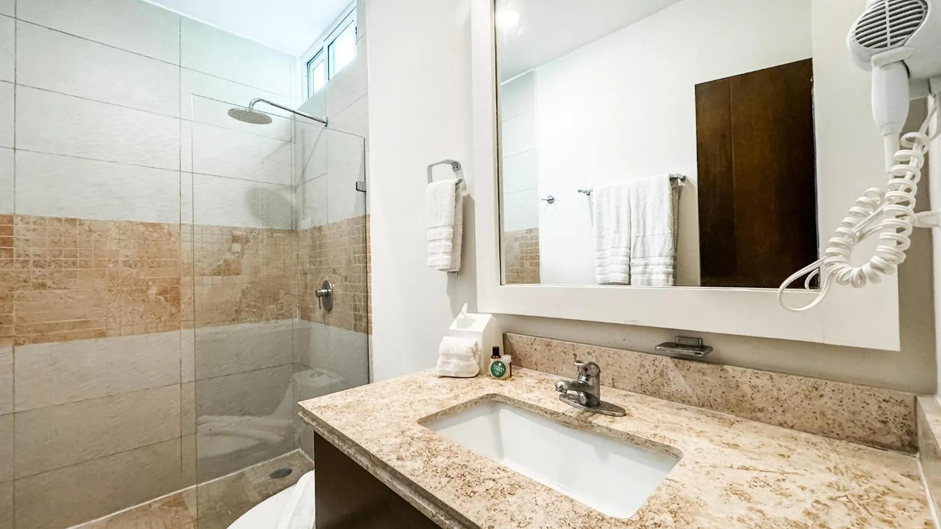 Sabbia 2310- 3Bedrooms All In Suite Playa del Carmen Messico